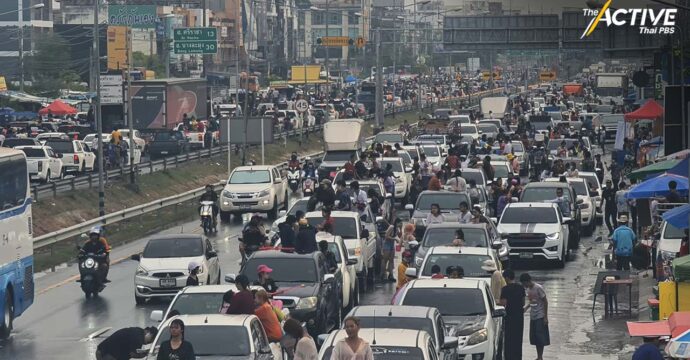 ‘วันไหล’ บางแสน รณรงค์ปลอดเหล้า สร้างชายหาดปลอดภัย 